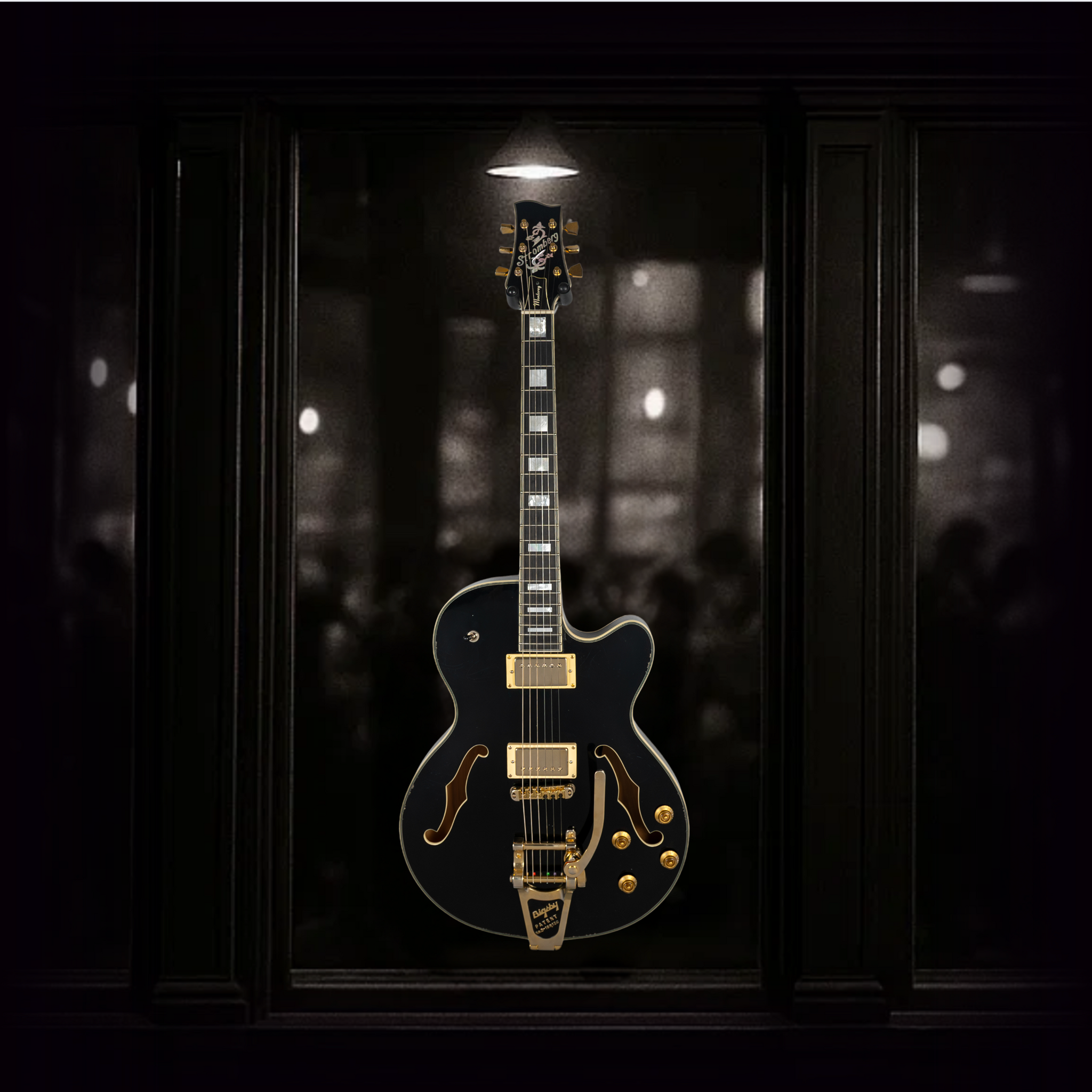 Monterey w/ Bigsby - Black Medium Aged